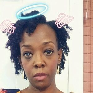 Meet your Posher, Tomeka